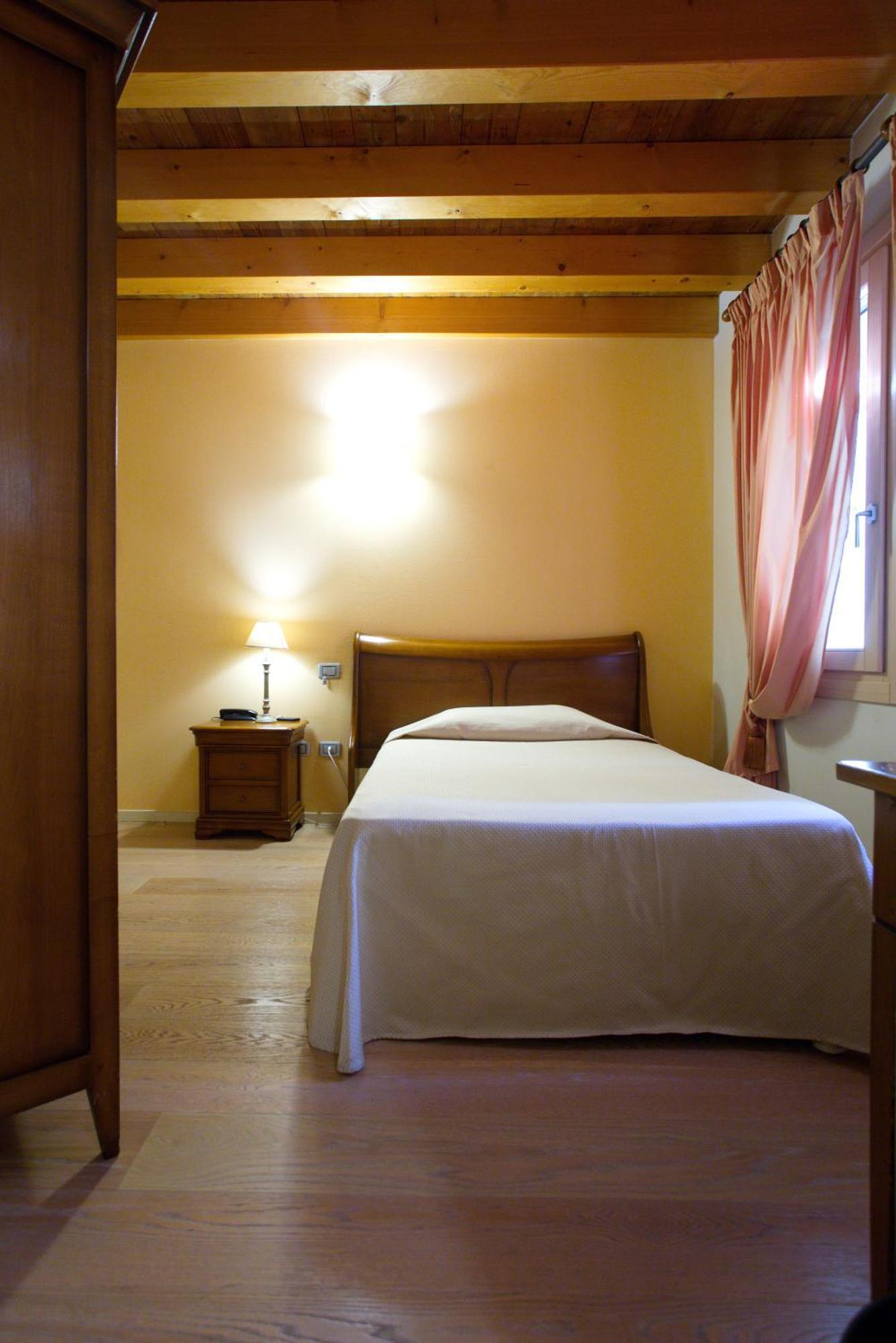 Hotel Asolo Oda fotoğraf